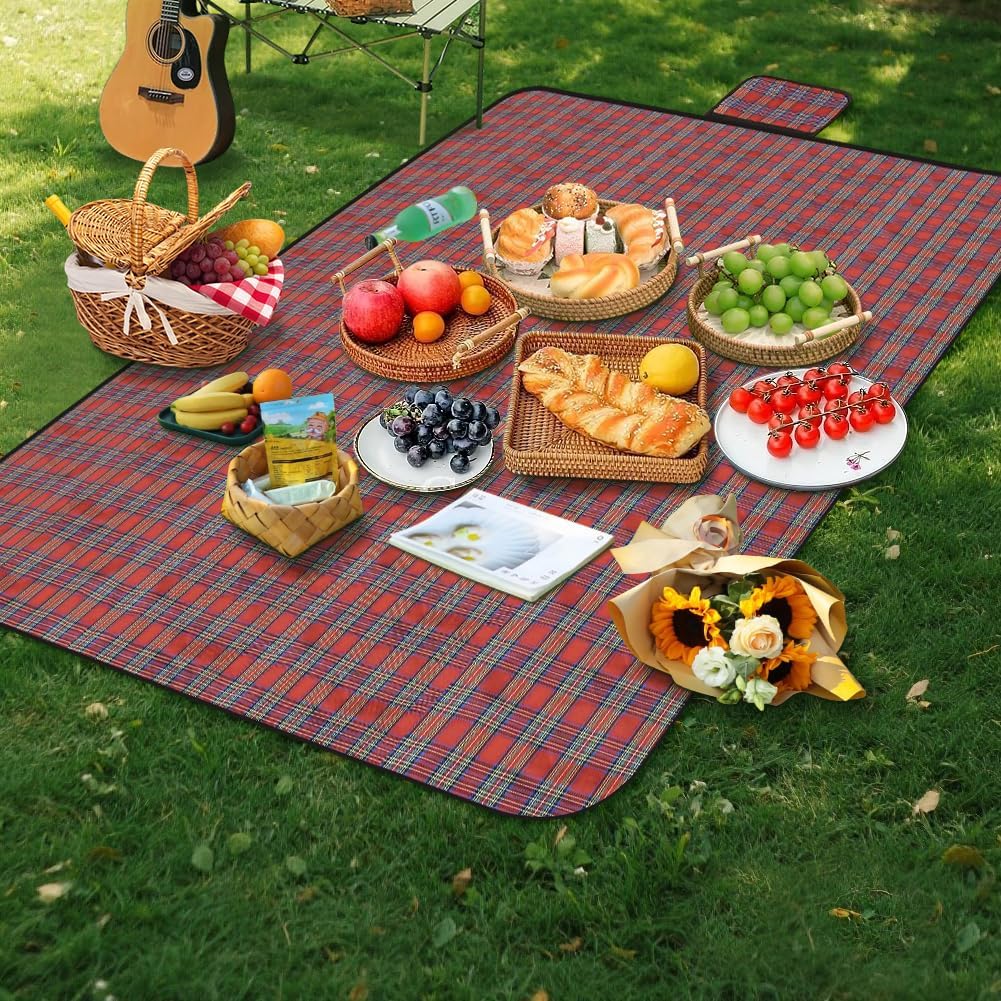 Picnic Blanket, Waterproof Picnic Blanket, 150 x 200 cm Foldable Picnic Mat with Portable Handle for Beach, Park, Hiking, Camping(Red Stripes)